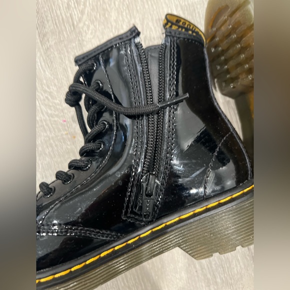Dr Martens Black Patent Boots-Kid Size 13 - Picture 6 of 10